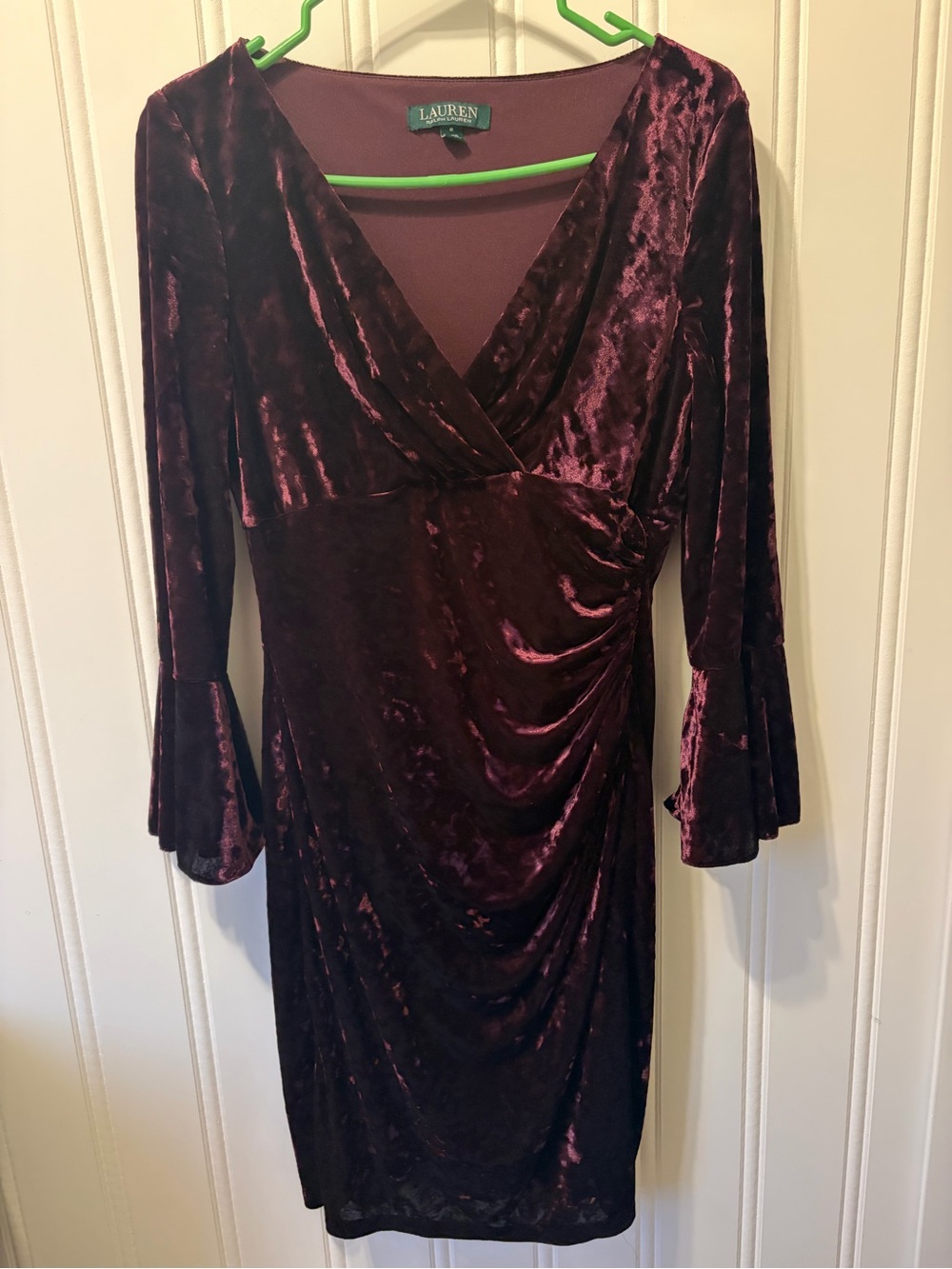 Lauren Ralph Lauren Plum Crushed Velvet Ruched Bell Sleeve Dress 8 - Picture 2 of 11